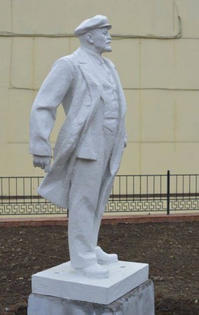 Памятник В. И. Ленину 1965 год. Скульптор М. П. Крамской