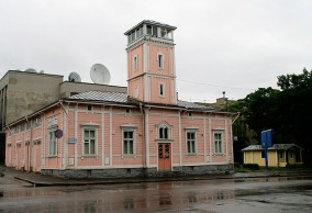                             Бывшее  пожарное депо.1888 г. Архитектор И.Аминов