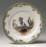 Тарелка из «охотничьего» сервиза