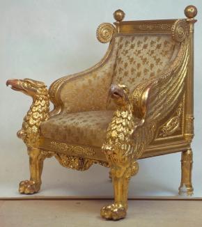 Кресло из «Старого» кабинета императрицы Марии Федоровны в Зимнем дворце