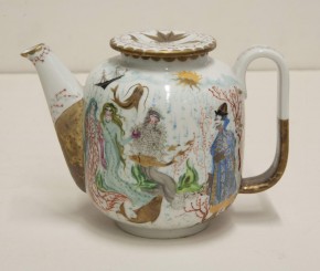 Чайник с крышкой из сервиза «Садко богатый гость»