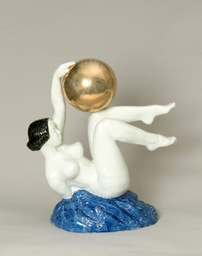 Фигура «Акробатка с шаром»