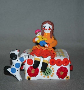 На бабушкином сундуке