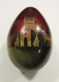Яйцо пасхальное с изображением Спасской башни и сцены Воскресения