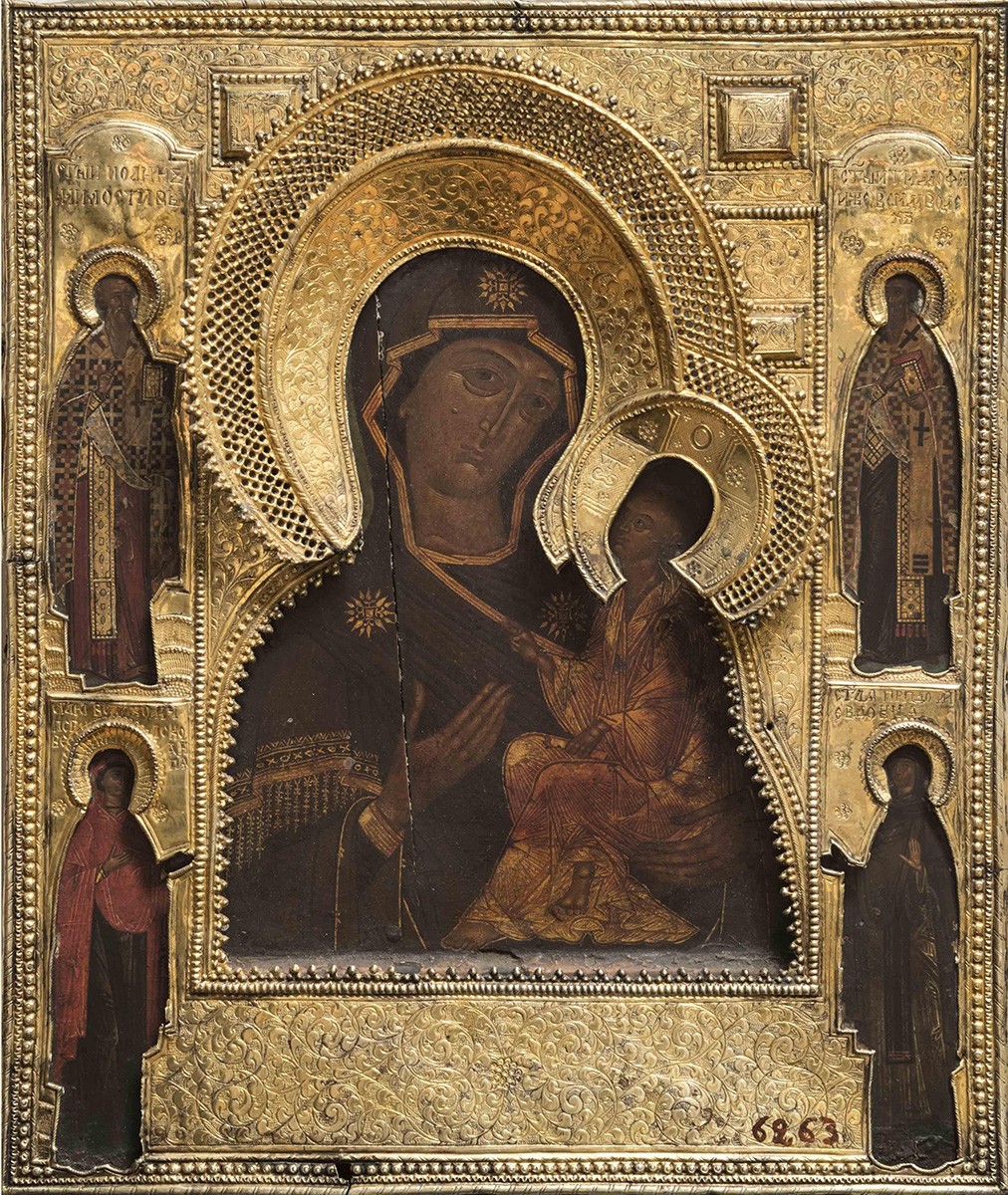 Богоматерь Тихвинская, 16th century