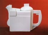 Kettle with lid