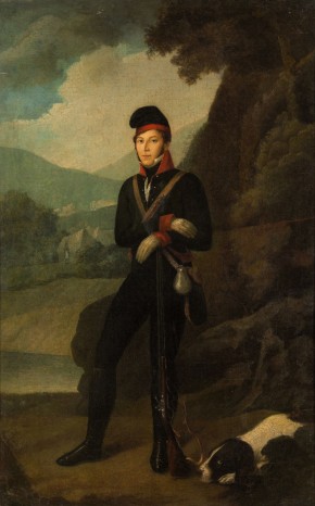 Портрет молодого человека в охотничьем костюме с собакой