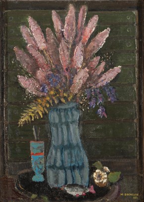 Цветы в голубой вазе