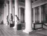 Галерея верхнего этажа Михайловского дворца