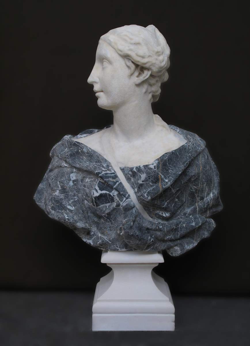 Женщина в драпировке, early 18th century