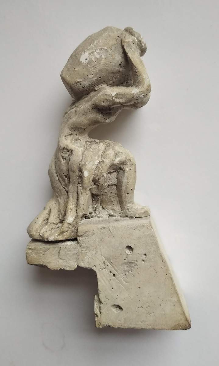 Фигура коленопреклоненной женщины с кувшином на спине, Vera Mukhina, 1933