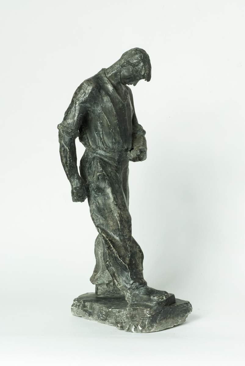 Полотер, Innokentiy Ivanovich Suvorov, 1937